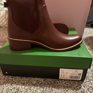 Kate spade Elegant Burgundy Ankle rain Boots
